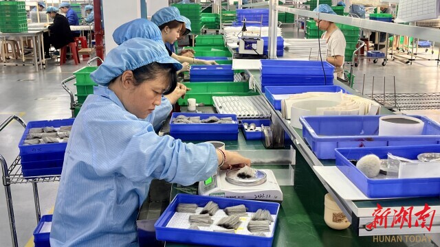 企业用小小化妆刷“破圈” 湖南日报j9九游会入口从沿海到内陆炎陵一(图1)