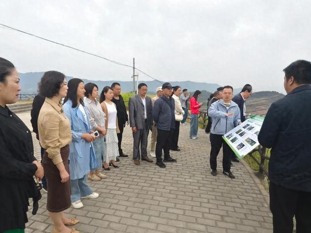 知联会开展乡村振兴专题调研活动j9九游会网站入口广元市利州区(图2)